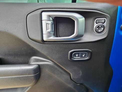 Used 2022 Jeep Wrangler Unlimited Sport AWD/4WD image 26