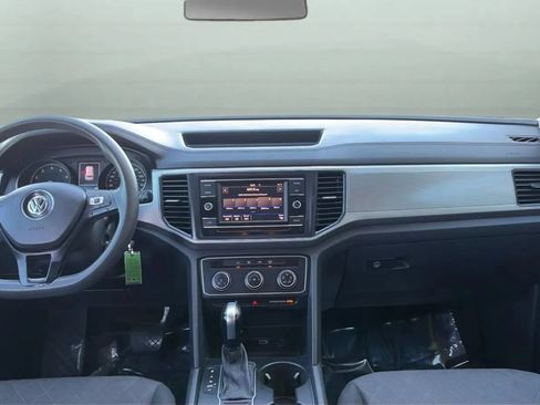 Used 2018 Volkswagen Atlas S FWD image 9