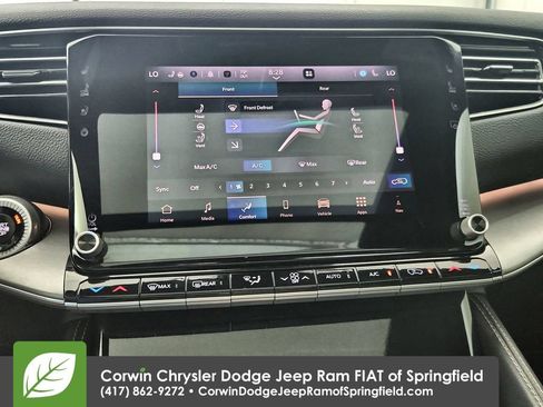 Used 2025 Jeep Wagoneer Series II w/ Premium Group I AWD/4WD image 26