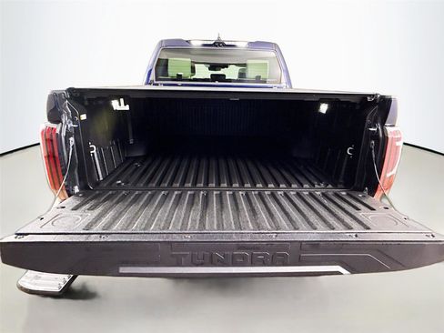 Used 2025 Toyota Tundra Capstone AWD/4WD image 27