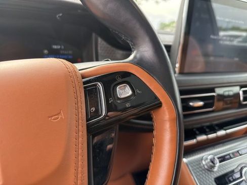 Used 2020 Lincoln Aviator Black Label Grand Touring w/ Class IV Trailer Tow Package AWD/4WD image 32