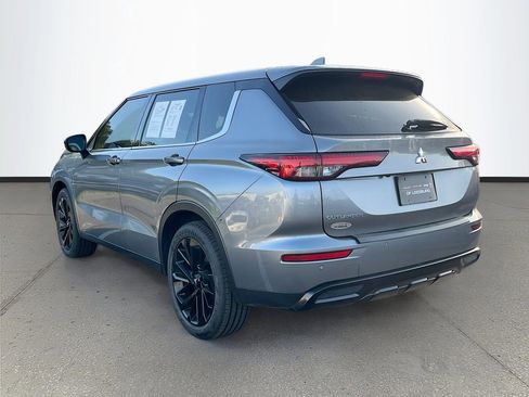 Used 2022 Mitsubishi Outlander SEL Black Edition image 5