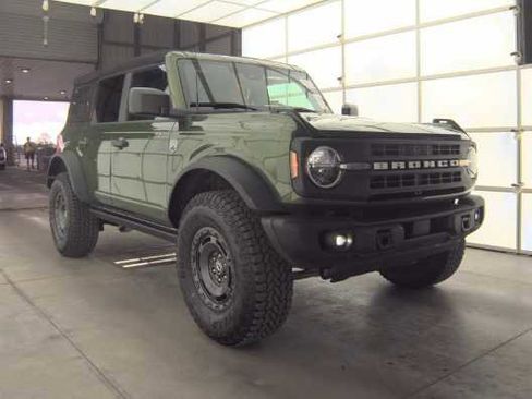 Used 2025 Ford Bronco Big Bend w/ Sasquatch Package AWD/4WD image 4