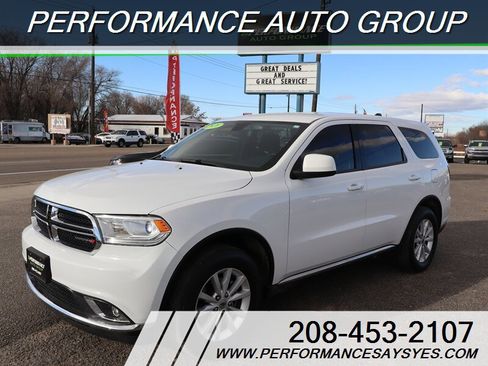 Used 2020 Dodge Durango SXT w/ 3rd Row Seating Group image 3