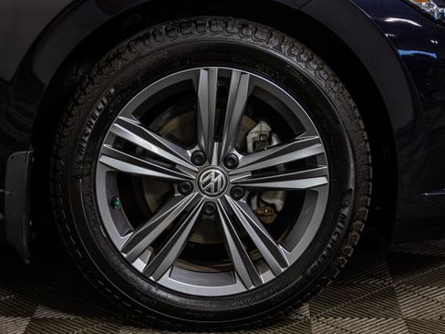 Used 2020 Volkswagen Jetta R-Line FWD image 51