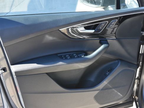 Used 2017 Audi Q7 2.0T Premium AWD/4WD image 69