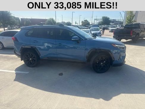 Used 2023 Toyota RAV4 SE w/ Convenience Package AWD/4WD image 2