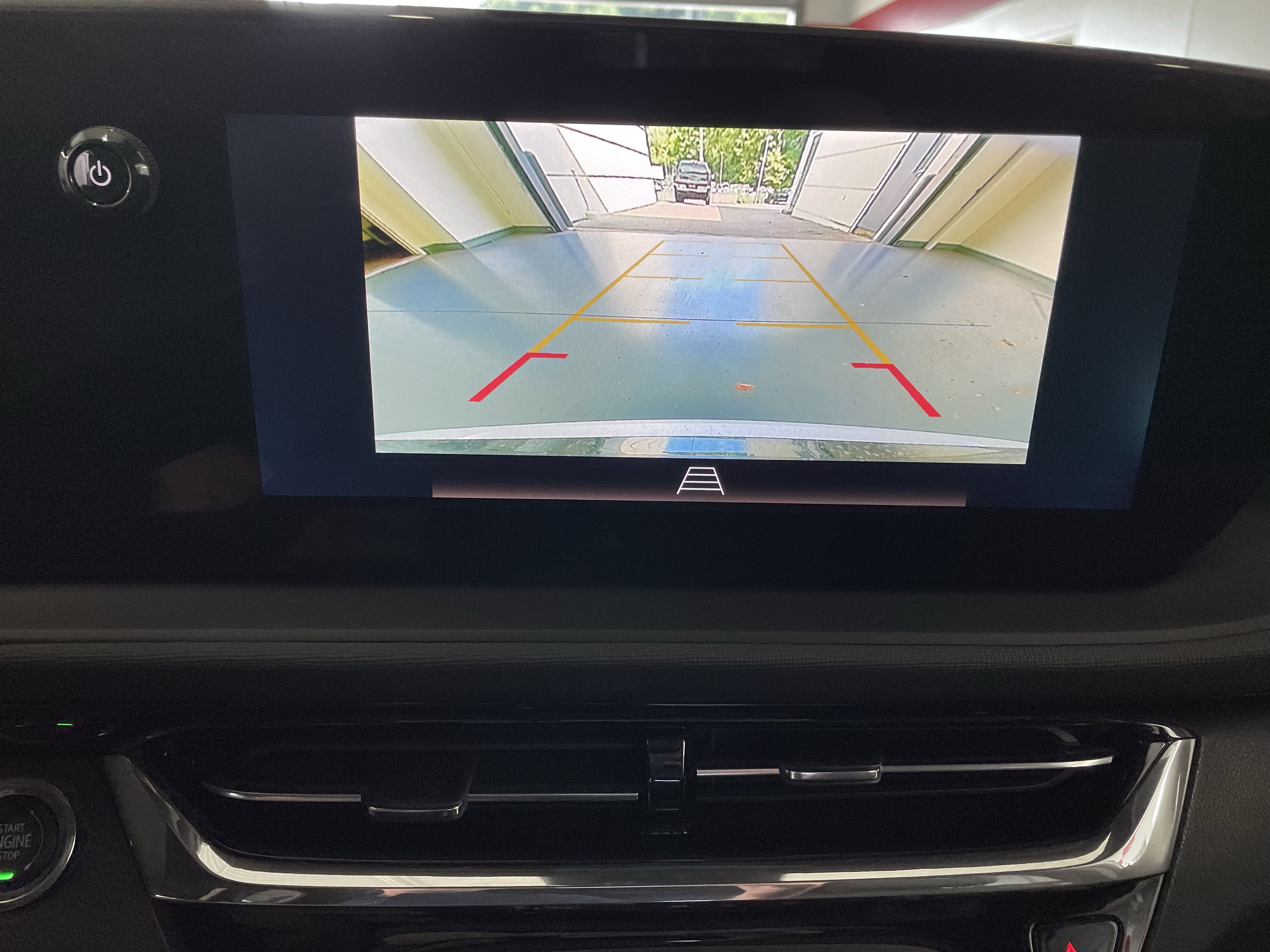 New 2026 Buick Envista Sport Touring w/ Convenience I Package FWD image 19