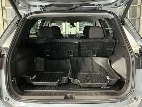 Used 2024 Chevrolet Equinox LT w/ LPO, Floor Liner Package FWD image 25