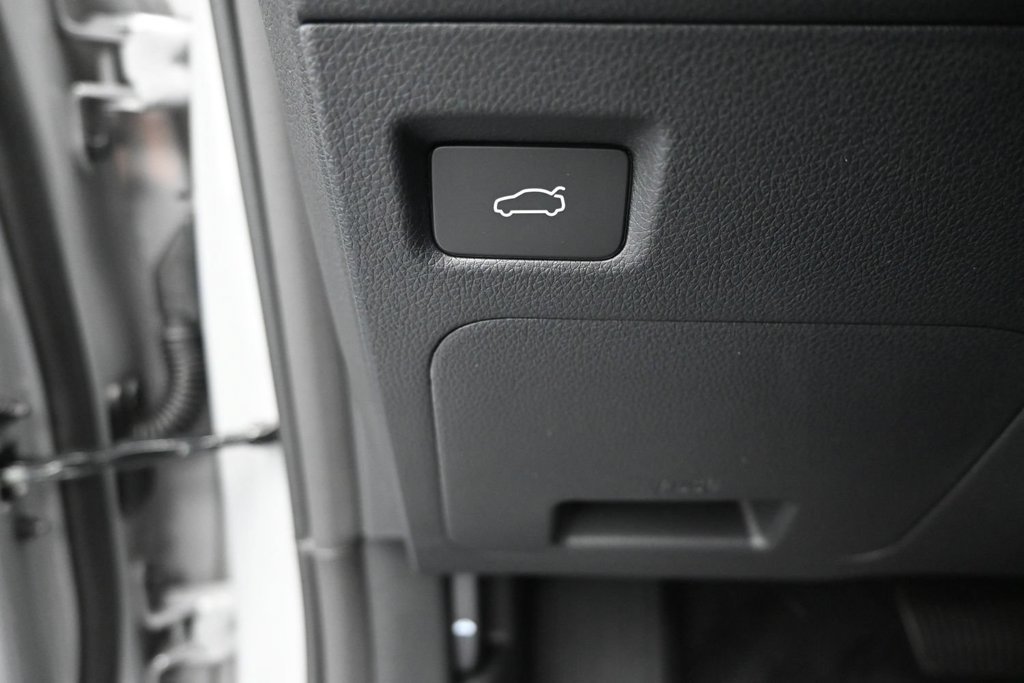 New 2027 Kia K5 GT-Line AWD/4WD image 39