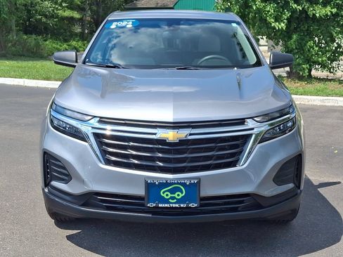 Certified 2024 Chevrolet Equinox LS w/ LS Convenience Package FWD image 28