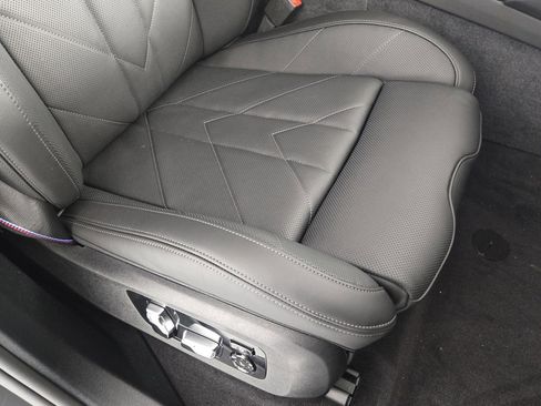 New 2026 BMW XM Label Red image 18