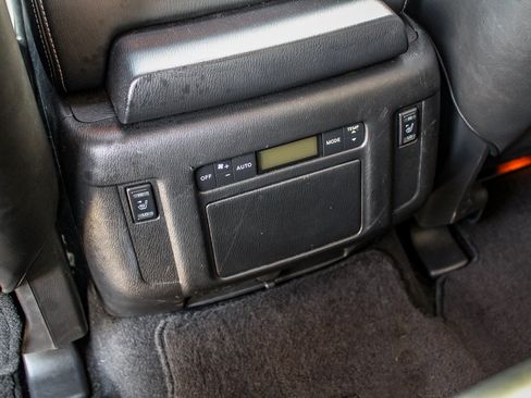Used 2016 INFINITI QX80 4WD image 30
