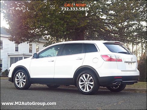 Used 2011 MAZDA CX-9 Grand Touring w/ Moonroof & Bose Audio Pkg image 3
