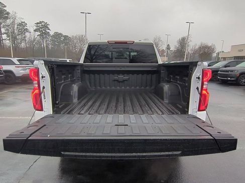 Used 2024 Chevrolet Silverado 1500 LT Trail Boss w/ LT Trail Boss Premium Package image 36