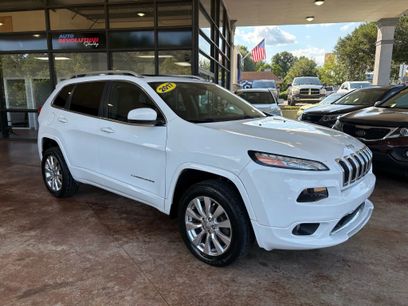 Used 2017 Jeep Cherokee Overland