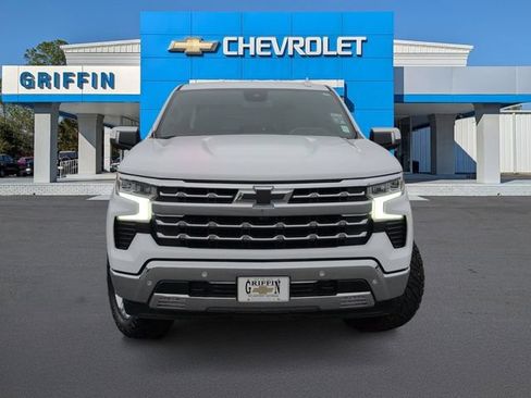 Used 2023 Chevrolet Silverado 1500 LTZ AWD/4WD image 12