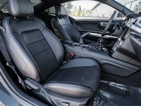 Used 2015 Ford Mustang GT Premium w/ GT Performance Package RWD image 19
