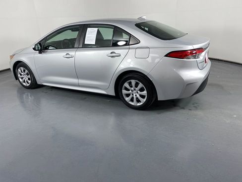 Used 2024 Toyota Corolla LE image 4