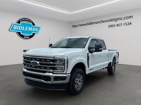 Used 2024 Ford F250 Lariat AWD/4WD image 3