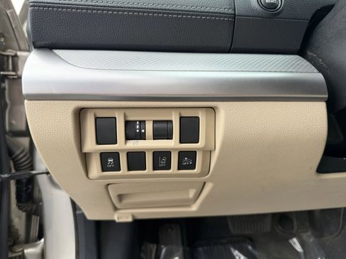 Used 2019 Subaru Outback 2.5i Premium AWD/4WD image 15