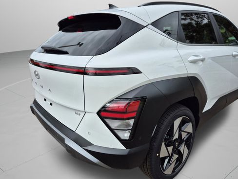 New 2026 Hyundai Kona Limited FWD image 36