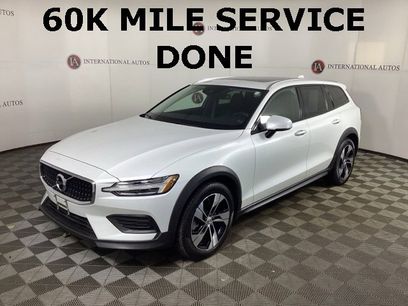 Used 2020 Volvo V60 T5 Cross Country w/ Protection Package Premier