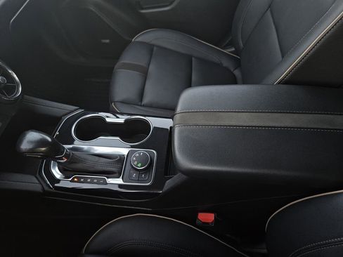 Used 2022 Chevrolet Blazer Premier w/ Enhanced Convenience Package image 29