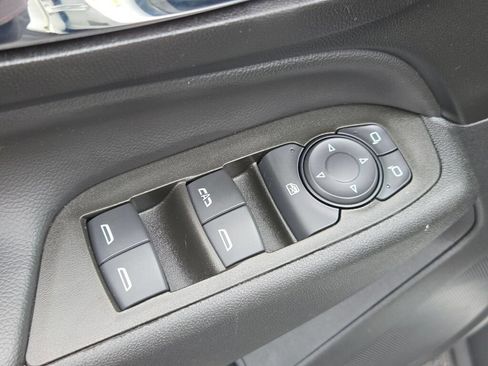Certified 2023 Chevrolet Equinox LT AWD/4WD image 25