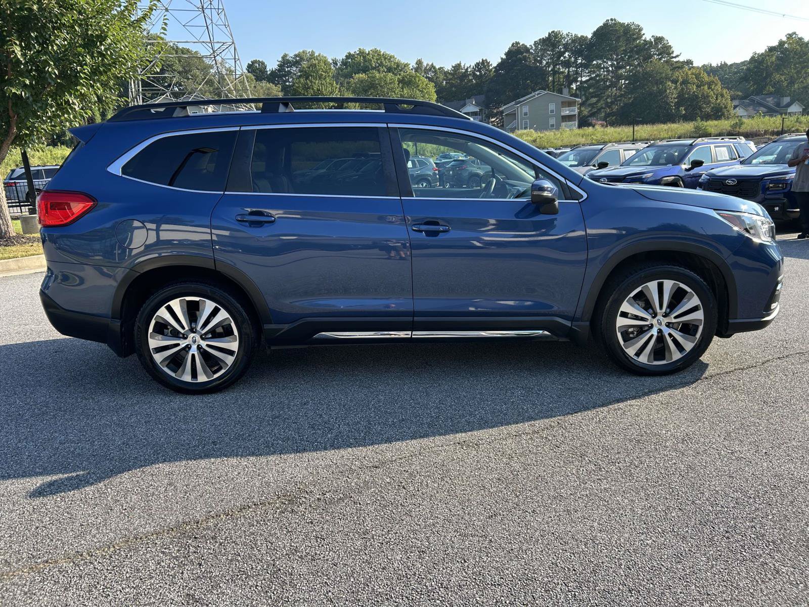 Used 2020 Subaru Ascent Limited w/ Technology Package AWD/4WD image 6