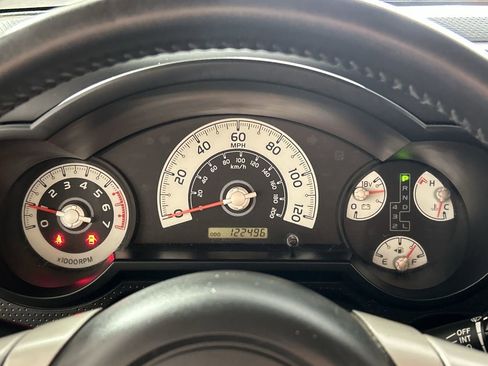 Used 2014 Toyota FJ Cruiser 4WD w/ Upgrade Package image 14