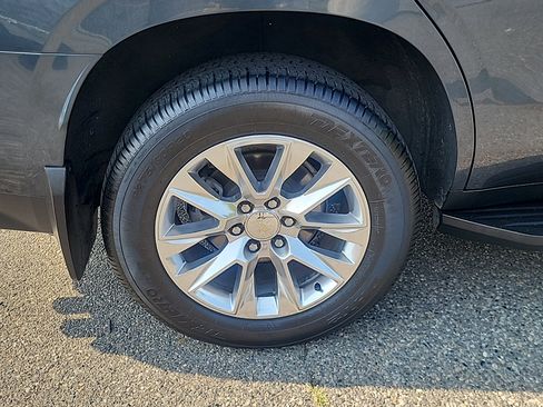 Used 2021 Chevrolet Tahoe Premier AWD/4WD image 9