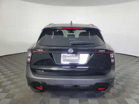 New 2026 Nissan Kicks SV image 5
