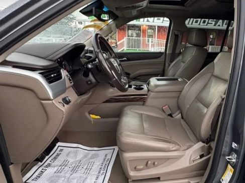 Used 2019 GMC Yukon SLT w/ Open Road Package RWD image 12
