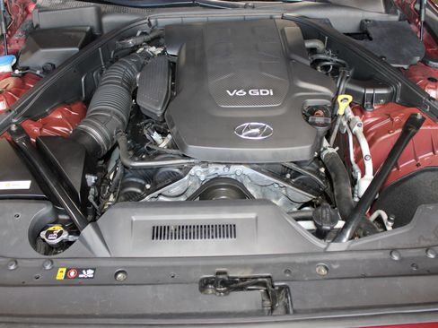 Used 2015 Hyundai Genesis 3.8 RWD image 29