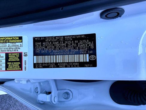 Certified 2025 Toyota Camry LE image 32