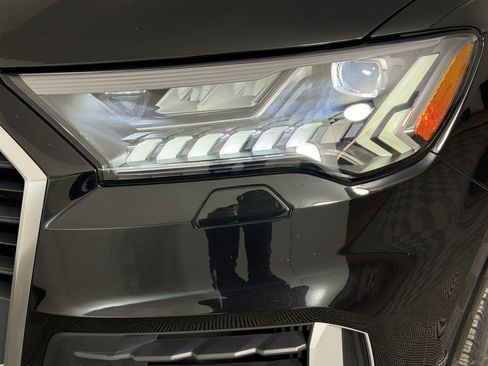 Used 2023 Audi Q7 3.0T Premium Plus w/ Premium Plus Package image 11