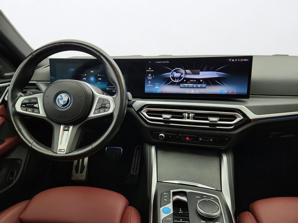 Used 2024 BMW i4 xDrive40i w/ M Sport Package AWD/4WD image 31