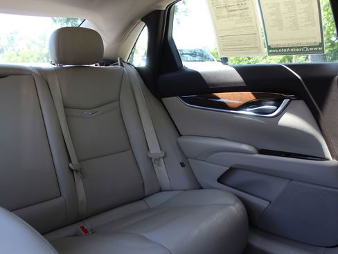 Used 2014 Cadillac XTS Premium AWD/4WD image 14