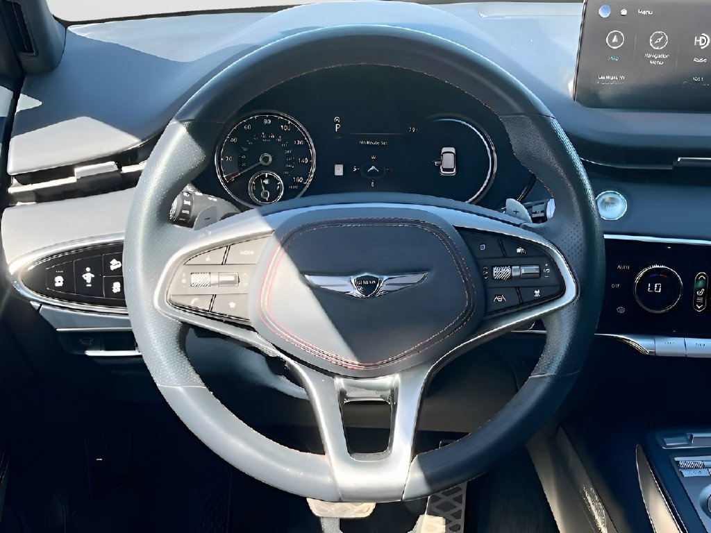 Used 2025 Genesis GV70 3.5T Sport AWD/4WD image 11