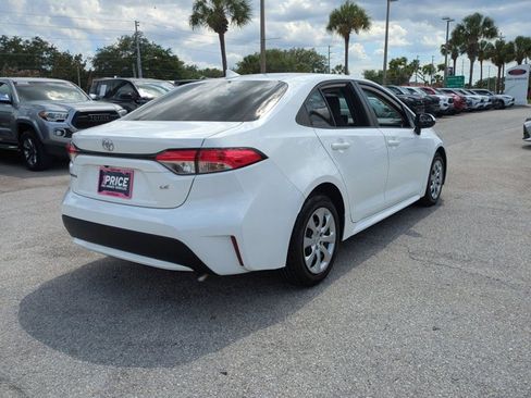 Certified 2020 Toyota Corolla LE FWD image 5