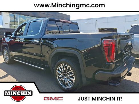 Used 2023 GMC Sierra 1500 Denali Ultimate AWD/4WD image 4