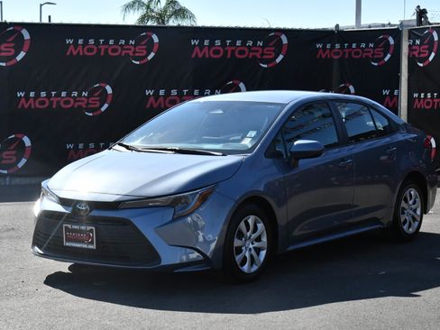 Used 2024 Toyota Corolla LE image 3