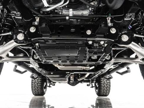 Used 2025 Ford Bronco Summertime image 49