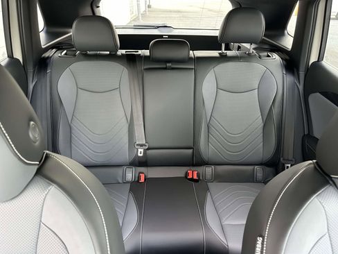 New 2026 Volkswagen Tiguan SE R-Line AWD/4WD image 14