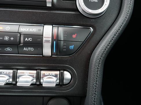 Used 2020 Ford Mustang GT Premium w/ Equipment Group 401A image 34