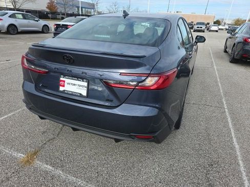 New 2026 Toyota Camry SE FWD image 7