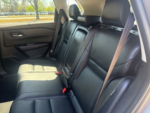 Used 2022 Nissan Rogue SL w/ SL Premium Package image 20