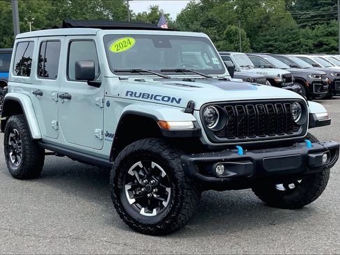 Used 2024 Jeep Wrangler Unlimited Rubicon 4xe AWD/4WD image 2