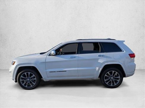 Used 2018 Jeep Grand Cherokee Overland w/ Interior Metal Package image 8
